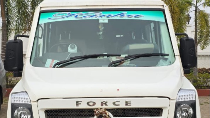 Force Traveller 3350